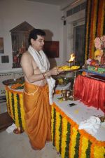 Jeetendra celebrate Ganesh Chaturthi in Mumbai on 9th Sept 2013 (57).JPG
